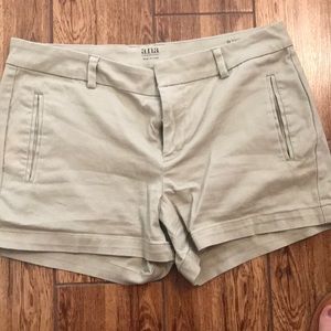 LAST DAY! A.n.a  shorts size 8 never worn